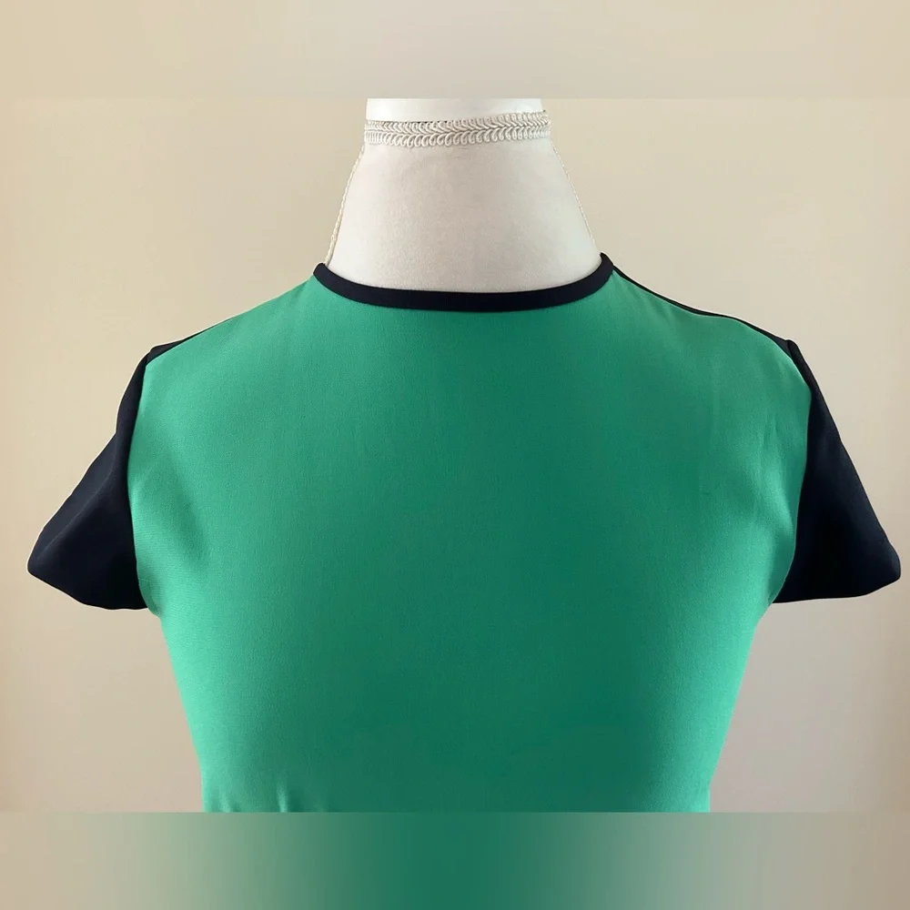 💙💚Argent Green & Navy Dress - Picture 7 of 9